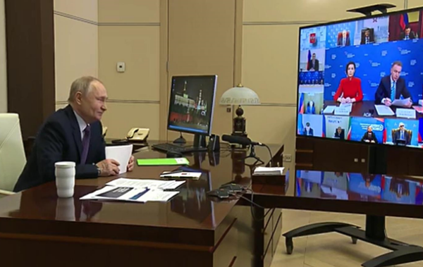 Путін перервав засідання через “важливий” дзвінок із Гвінеї-Бісау