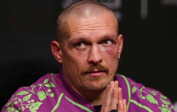 Промоутер Усика підтвердив, що українець може змінити вагову категорію