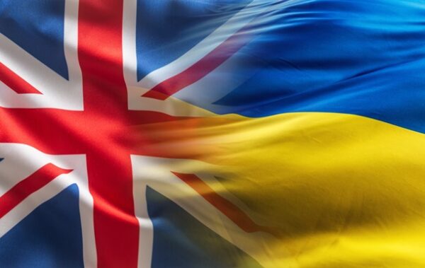 Британія спорядить танки, артилерію та ракети Україні