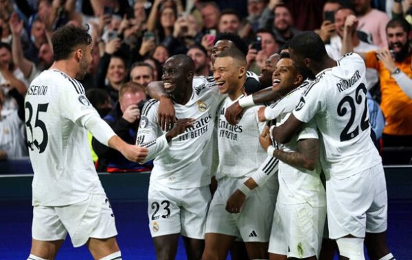 Реал розбив Манчестер Сіті і вийшов в 1/8 фіналу Ліги чемпіонів