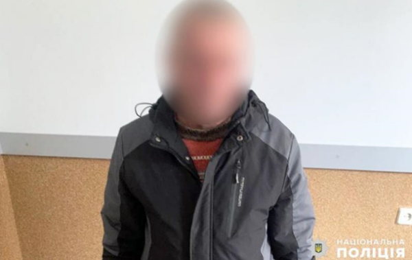 У Хмельницькому затримали чоловіка, який “замінував” ТЦК