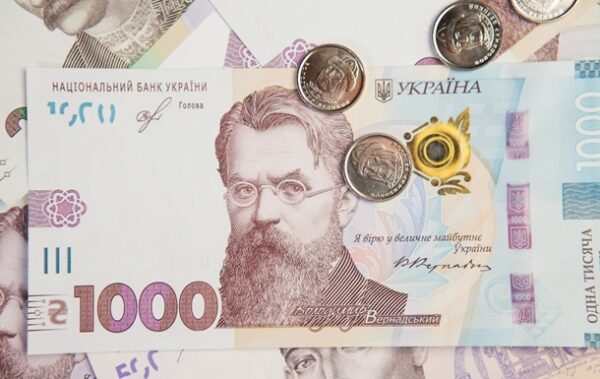 Відомо, скільки донатів зібрали найбільші фонди України торік