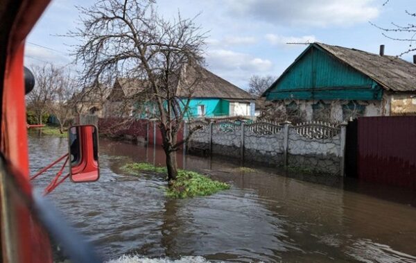У Краматорську паводок: підтоплені три ділянки