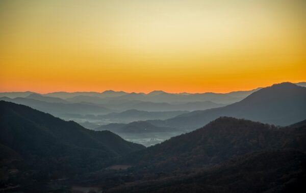 Свята 5 березня 2025 року: що не можна робити в цей день