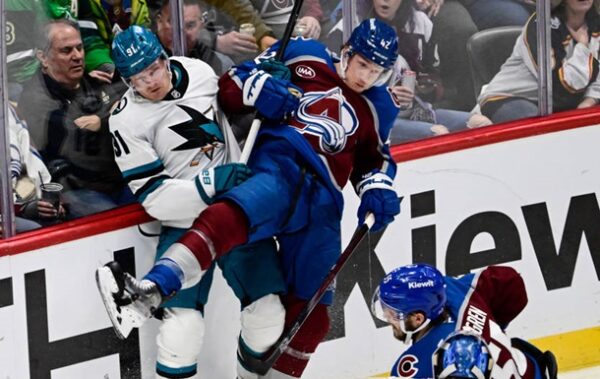 НХЛ: Флорида “всуху” переграла Коламбус