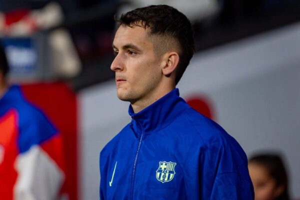 Арсенал і Челсі поборються за талант Барселони