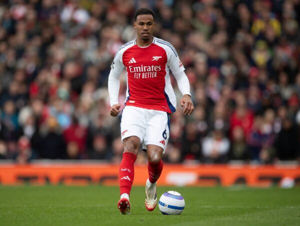 Арсенал запропонує нову угоду ключовому гравцеві