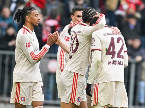 Баварія спокійно впоралася з аутсайдером Бундесліги