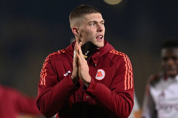 Довбик став найкращим гравцем матчу проти Лечче