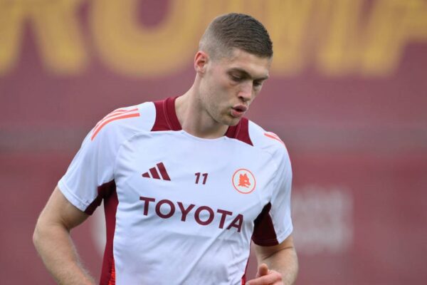 Ексхавбек збірної Італії назвав тренера, з яким може розкритися Довбик