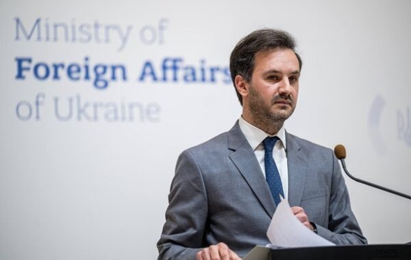 МЗС відповіло Путіну щодо “тимчасового управління”