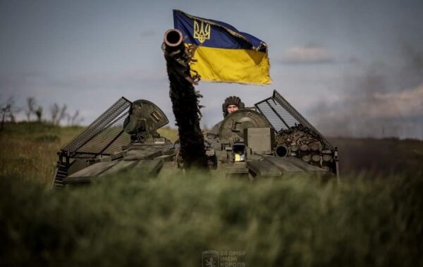 На чотирьох напрямках десятки боїв – Генштаб