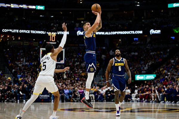 НБА: Юта за участю Михайлюка поступила Денверу, Детройт обіграв Клівленд