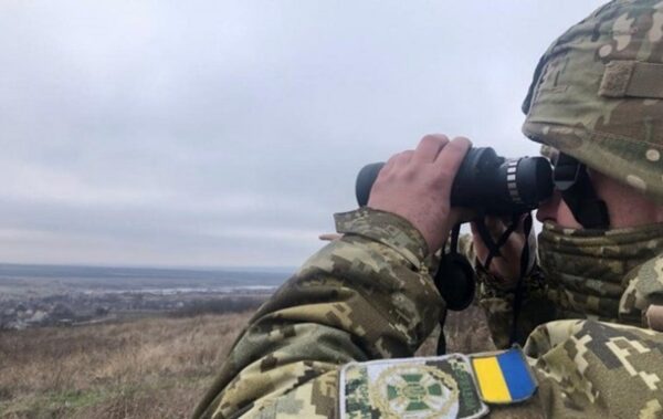 Прикордонник дав правоохоронцю $355 тисяч хабаря у криптовалюті