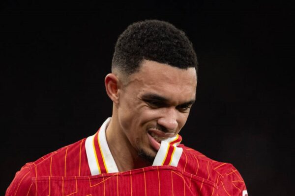 Реал підпише довгостроковий контракт з Александером-Арнольдом