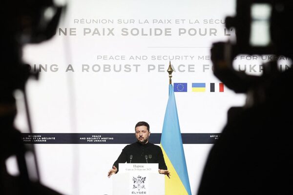 РФ нав’язує додаткові умови перемир’я – Зеленський