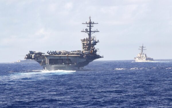 США відправили другий авіаносць на Близький Схід