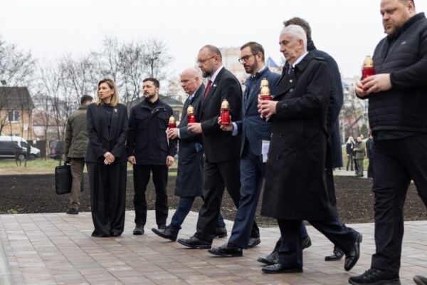 У Бучі вшанували загиблих на річницю звільнення