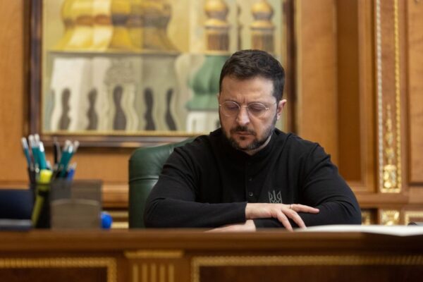 Зеленський оприлюднив доходи своєї родини