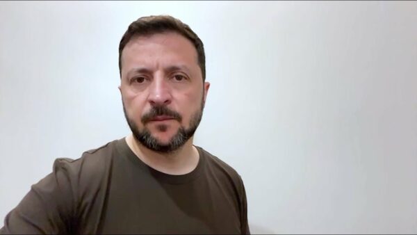 Росія намагається обманути світ і надалі затягувати цю війну. Звернення Володимира Зеленського 27.04