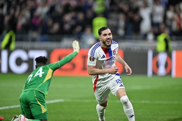 Без лідера: огляд матчу Ліон – Манчестер Юнайтед