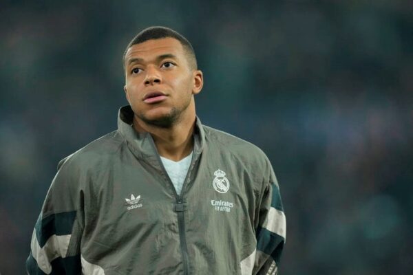 Борг ПСЖ перед Мбаппе: &euro; 55 млн заблоковано судом