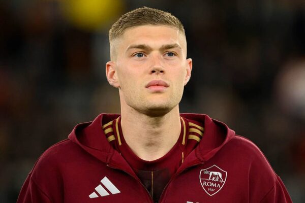 Довбика визнано кращим у Серії А в березні