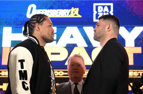 Дюбуа назвав свого фаворита бою Джойс – Хрговіч