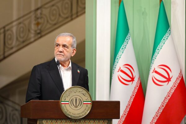 Іран відкидає ультиматум США