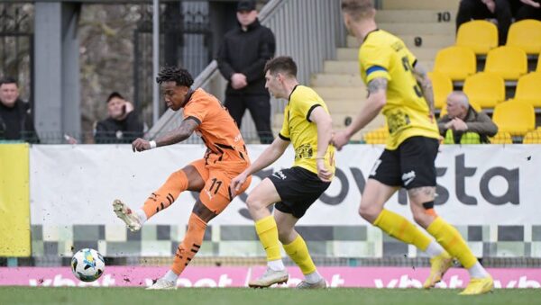 КДК УАФ покарав низку клубів за перевищення кількості карток