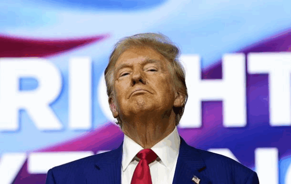 Майже половина американців вважають Трампа жахливим президентом