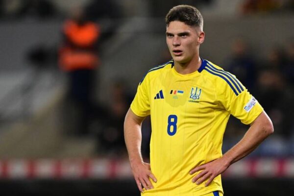 Наполі має намір придбати зіркового гравця збірної України