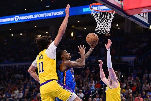 НБА: Лейкерс без Леня не змогли перемогти Оклахому