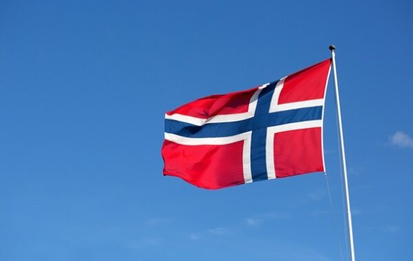 Норвегія надає Україні 5 млрд крон на боєприпаси