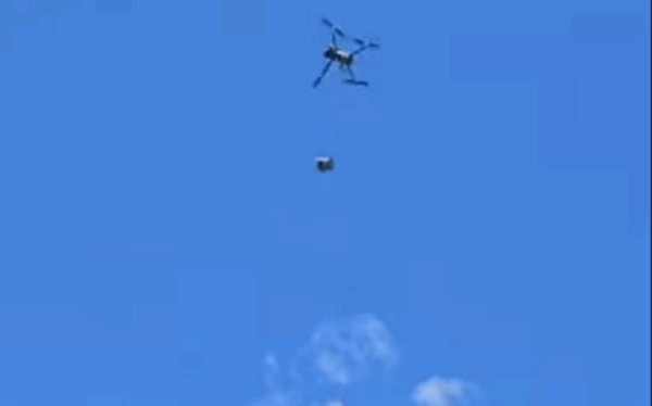 Паски бійцям ЗСУ на фронті доставляють дрони
