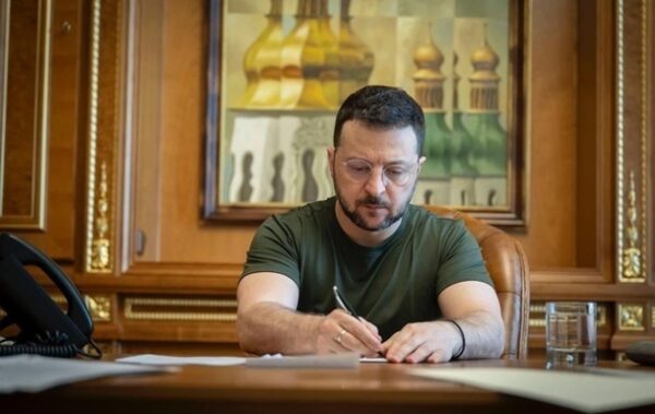 Президент підписав закон про знижки на штрафи від ТЦК