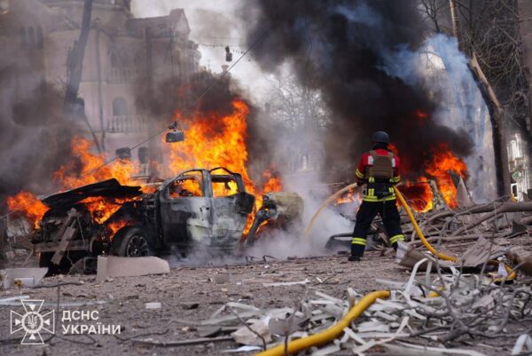 РФ атакувала Суми ракетою з касетними боєприпасами