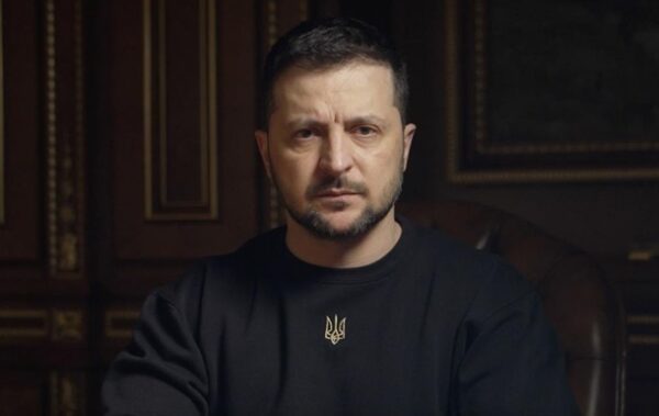 РФ не полишає спроб просуватися – Зеленський