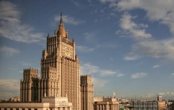 РФ висилає двох румунських дипломатів