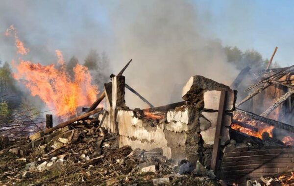 Росіяни вбили батька і сина у селищі під Лиманом
