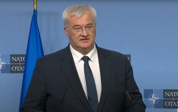 Сибіга розповів, скільки Україна витрачає на оборону