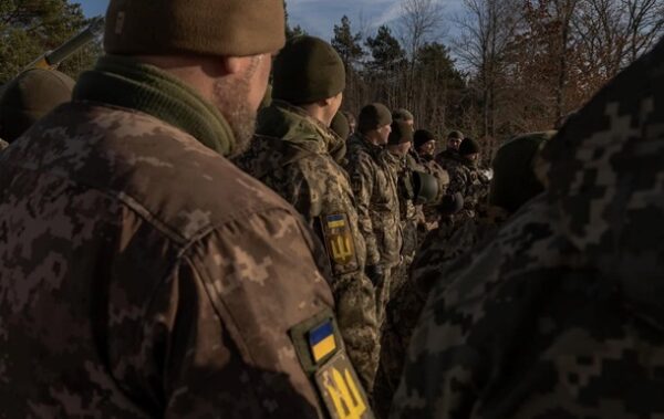 Стало відомо, скільки держслужбовців мобілізовано