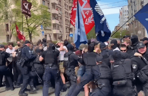 Сутичка у Києві під час ЛГБТ фестивалю: поліція розповіла деталі