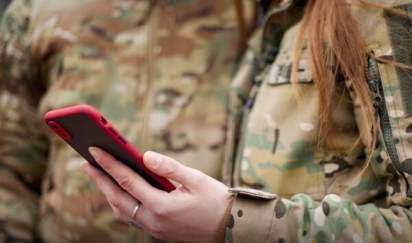 У Дії запустили пріоритетне одруження для військових