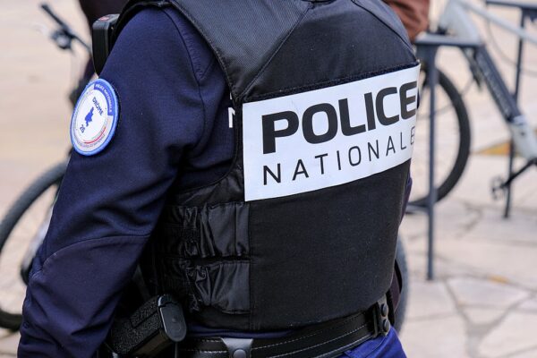 У Франції викрили терористів, що планували підірвати себе в людному місці