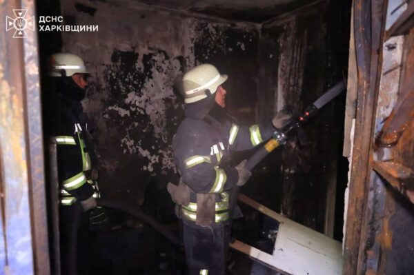 У Харкові горіла 12-поверхівка, людей евакуювали