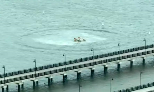 У Нью-Йорку вертоліт упав у річку: є загиблі