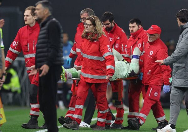 З’явилися деталі стану воротаря Мілана після моторошного зіткнення