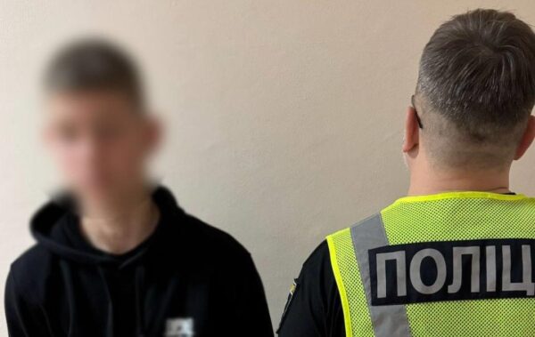 Затримано чотирьох нападників на військового у київському Гідропарку