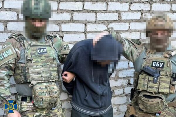 Коригували атаки РФ по Костянтинівці: викрито агентів ФСБ